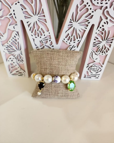 Bead, pearls and stones chain bracelet