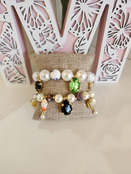 Bead, pearls and stones chain bracelet