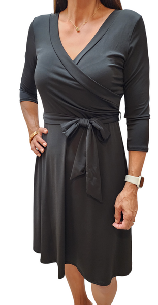 Black solid ity wrap knee length dress