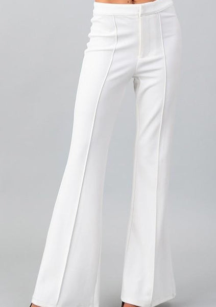 FIT AND FLARE SEAM PANTS. TWO COLORS BLACK, OFF WHITE