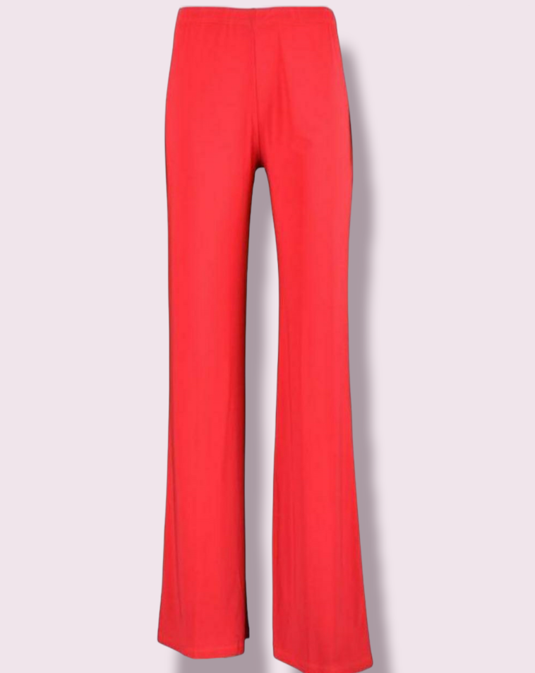 Long pant with wide leg.