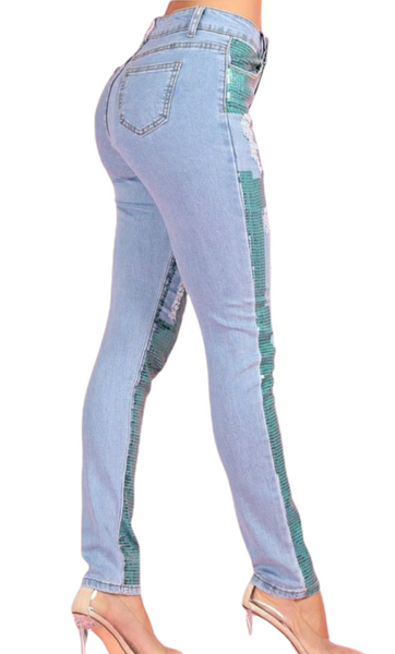 Denim distressed jeans with sequins