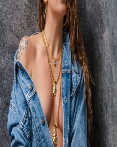 Tra la ra gold layered stoned necklace