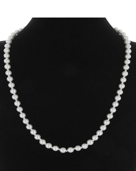 Pearls necklace. Cream and white. 24"