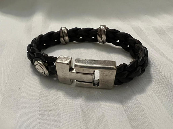 Leather men bracelets