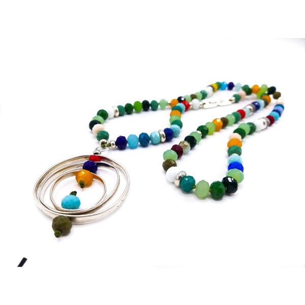 Maldita Rita multicolor stones necklace with silver pendant.