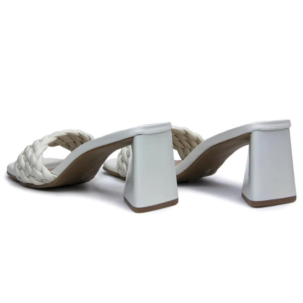 Beige Mila sandals with braided strap